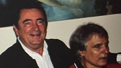 ДУЛЕ САВИЋ ЈЕ ОБОЖАВАО ЛАНЕТА: Преселио се у царство небеско мој друг, мој пријатељ... ДУЛЕ САВИЋ ЈЕ ОБОЖАВАО ЛАНЕТА: Преселио се у царство небеско мој друг, мој пријатељ...