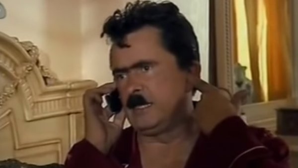 ДА РЕМИЗИРАМО: По овим репликама ћемо се сећати Ланета Гутовића у улози Срећка Шојића ДА РЕМИЗИРАМО: По овим репликама ћемо се сећати Ланета Гутовића у улози Срећка Шојића