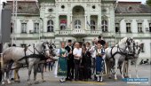 ČILAŠI I SNAŠE OTERALI TAMNE OBLAKE: U Zrenjaninu otvoreni 36. Dani piva (FOTO) ČILAŠI I SNAŠE OTERALI TAMNE OBLAKE: U Zrenjaninu otvoreni 36. Dani piva (FOTO)