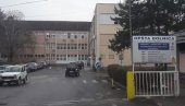 НОВИ ДЕТАЉИ ТРОВАЊА У НОВОМ ПАЗАРУ: У болници 20 пацијената, међу њима десеторо деце НОВИ ДЕТАЉИ ТРОВАЊА У НОВОМ ПАЗАРУ: У болници 20 пацијената, међу њима десеторо деце