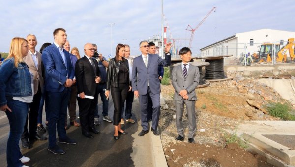 ПРОБЛЕМ КЛИЗИШТЕ, ПОЖАР ЈЕ САНИРАН: После вишедневне акције надлежних служби, окренути наредним пројектима на депонији у Винчи ПРОБЛЕМ КЛИЗИШТЕ, ПОЖАР ЈЕ САНИРАН: После вишедневне акције надлежних служби, окренути наредним пројектима на депонији у Винчи