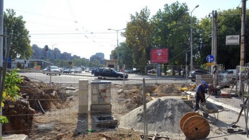 КРУЖНИ ПУТ ЗА МЕСЕЦ И ПО: Ускоро треба да започне изградња дела трасе саобраћајнице на Вождовцу, као и раскрсница са Улицом Војводе Степе КРУЖНИ ПУТ ЗА МЕСЕЦ И ПО: Ускоро треба да започне изградња дела трасе саобраћајнице на Вождовцу, као и раскрсница са Улицом Војводе Степе
