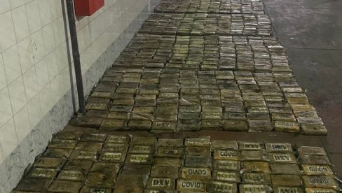 AKCIJA POLICIJE: Zaplena 800 kg kokaina u teretnom vozilu AKCIJA POLICIJE: Zaplena 800 kg kokaina u teretnom vozilu