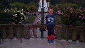 ДА ПОМОГНУ МИХАЈЛУ: Маме Пироћанке организују још један хуманитарни базар ДА ПОМОГНУ МИХАЈЛУ: Маме Пироћанке организују још један хуманитарни базар
