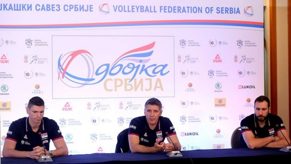 ОДБОЈКАШИ У УТОРАК ПУТУЈУ У КРАКОВ: Орлови не дају злато ОДБОЈКАШИ У УТОРАК ПУТУЈУ У КРАКОВ: Орлови не дају злато