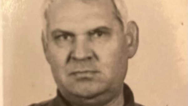 ПОСЛЕДЊИ ПОЗДРАВ СРПСКОМ БОРЦУ: Сахрањен пуковник Јово Вукобрад ПОСЛЕДЊИ ПОЗДРАВ СРПСКОМ БОРЦУ: Сахрањен пуковник Јово Вукобрад