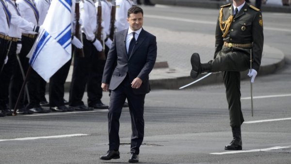 ЗЕЛЕНСКИ НЕ ЖЕЛИ У МОСКВУ: Украјински председник жели да уплаши руски народ ЗЕЛЕНСКИ НЕ ЖЕЛИ У МОСКВУ: Украјински председник жели да уплаши руски народ