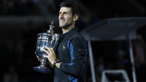 СКОК У БЕСМРТНОСТ! Новак: Мотивисан сам да играм најбољи тенис, пред публиком СКОК У БЕСМРТНОСТ! Новак: Мотивисан сам да играм најбољи тенис, пред публиком