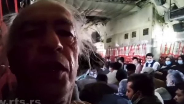 ДРАМАТИЧНИ СНИМЦИ ЕВАКУАЦИЈЕ ИЗ АВГАНИСТАНА: Српски новинар забележио како је изгледао последњи лет из Кабула (ВИДЕО) ДРАМАТИЧНИ СНИМЦИ ЕВАКУАЦИЈЕ ИЗ АВГАНИСТАНА: Српски новинар забележио како је изгледао последњи лет из Кабула (ВИДЕО)