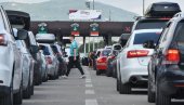 НА ГРАНИЦИ СА ХРВАТСКОМ ДЕТЕКТОВАНА РАДИЈАЦИЈА: Ухапшени возач и двоје путника НА ГРАНИЦИ СА ХРВАТСКОМ ДЕТЕКТОВАНА РАДИЈАЦИЈА: Ухапшени возач и двоје путника