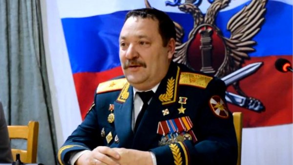 ПРЕМИНУО РОМАН ШАДРИН: Легендарни Леонида из Грозног - нестало му муниције, позвао артиљеријски напад на своје положаје ПРЕМИНУО РОМАН ШАДРИН: Легендарни Леонида из Грозног - нестало му муниције, позвао артиљеријски напад на своје положаје