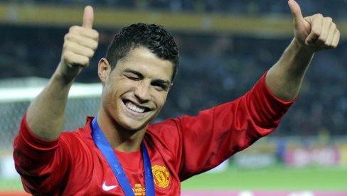 RONALDO PROŠAO MEDICINSKE PREGLEDE: Portugalac do 39. u Mančester junajtedu RONALDO PROŠAO MEDICINSKE PREGLEDE: Portugalac do 39. u Mančester junajtedu