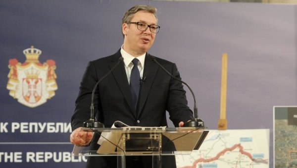 ВУЧИЋ ОБЈАВИО СНИМАК О ВАЖНИМ ПРОЈЕКТИМА: Мостови нас спајају, а путеви воде у бољу будућност (ВИДЕО) ВУЧИЋ ОБЈАВИО СНИМАК О ВАЖНИМ ПРОЈЕКТИМА: Мостови нас спајају, а путеви воде у бољу будућност (ВИДЕО)