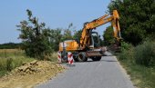RADOVI NA PUTU: Saobraćaj između Lapova i Svilajnca obustavljen do novembra RADOVI NA PUTU: Saobraćaj između Lapova i Svilajnca obustavljen do novembra