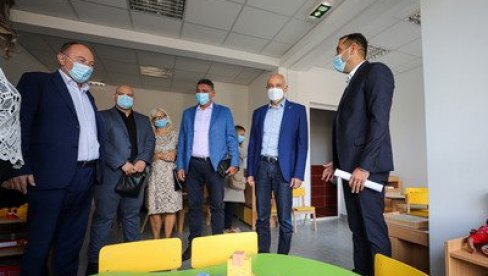 ЗВЕЗДИЦА ОТВАРА ВРАТА: Нови вртић на Чукарици за 200 малишана ЗВЕЗДИЦА ОТВАРА ВРАТА: Нови вртић на Чукарици за 200 малишана