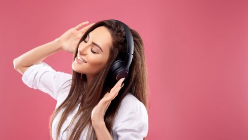 И МУЗИКА ЧУВА ЗДРАВЉЕ СРЦА: Мелодија коју волите позитивно утиче на кардиоваскуларни систем И МУЗИКА ЧУВА ЗДРАВЉЕ СРЦА: Мелодија коју волите позитивно утиче на кардиоваскуларни систем