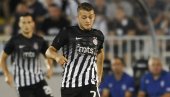 ВЕЛИКО ПОЈАЧАЊЕ ЗА СПАРТАК: Бивши фудбалер Партизана стигао у Суботицу ВЕЛИКО ПОЈАЧАЊЕ ЗА СПАРТАК: Бивши фудбалер Партизана стигао у Суботицу