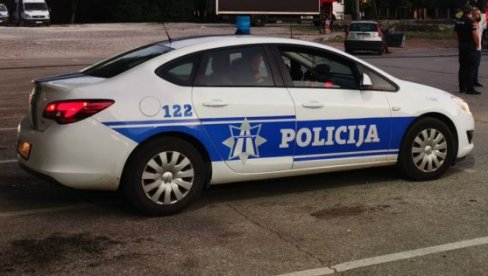 HAPŠENJE NA CETINJU: Vozio pod dejstvom opijata, saputnica mu dala drogu HAPŠENJE NA CETINJU: Vozio pod dejstvom opijata, saputnica mu dala drogu