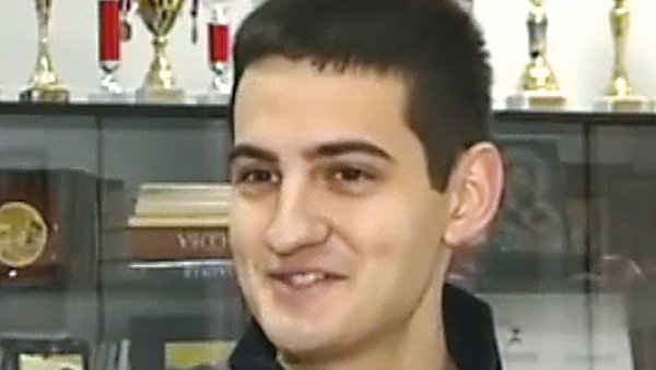 ШКОЛА ПОНЕЛА MИХАЈЛОВО ИМЕ: Мајданпек се сећа младог генија ШКОЛА ПОНЕЛА MИХАЈЛОВО ИМЕ: Мајданпек се сећа младог генија