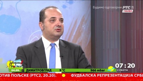 УДАР НА ДВА ФРОНТА: Историчар Раковић упозорава на опасне нападе на СПЦ УДАР НА ДВА ФРОНТА: Историчар Раковић упозорава на опасне нападе на СПЦ