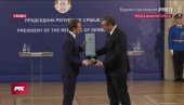 ВУЧИЋ ОДЛИКОВАО СЕБАСТИЈАНА КУРЦА: Уверен сам да ћемо подршку Аустрије имати увек ВУЧИЋ ОДЛИКОВАО СЕБАСТИЈАНА КУРЦА: Уверен сам да ћемо подршку Аустрије имати увек