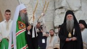 МОЋНА ПОРУКА ПАТРИЈАРХА ИЗ ПОДГОРИЦЕ: Без обзира на разлике, у цркви смо сви једно МОЋНА ПОРУКА ПАТРИЈАРХА ИЗ ПОДГОРИЦЕ: Без обзира на разлике, у цркви смо сви једно