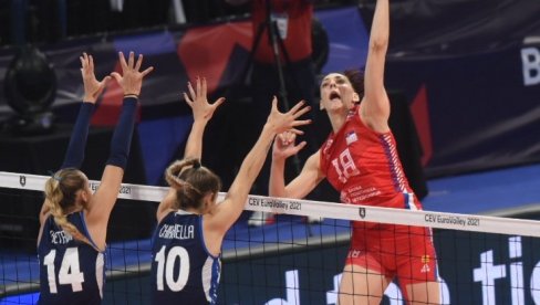 KADA SMO KOMPLETNE - MOŽEMO MNOGO! Tijana Bošković srećna što su se odbojkašice efektnom pobedom oprostile od ovogodišnje Lige nacija