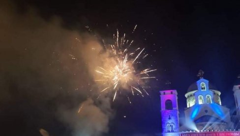 ПОДГОРИЦА СЛАВИ ДОЛАЗАК ПАТРИЈАРХА: Велики ватромет у част поглавара Српске православне цркве ПОДГОРИЦА СЛАВИ ДОЛАЗАК ПАТРИЈАРХА: Велики ватромет у част поглавара Српске православне цркве