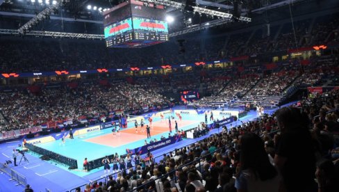 ALBERTO ĐULIJANI U BUGARSKOJ: Čuveni italijanski trener preuzeo odbojkaše Hebar Pazardžika ALBERTO ĐULIJANI U BUGARSKOJ: Čuveni italijanski trener preuzeo odbojkaše Hebar Pazardžika