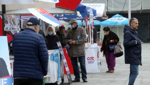 РЕЈТИНГ - ПОВОД ЗА НОВЕ СВАЂЕ: Чланови руководства СНСД-а јавно расправљају о подршци у народу РЕЈТИНГ - ПОВОД ЗА НОВЕ СВАЂЕ: Чланови руководства СНСД-а јавно расправљају о подршци у народу