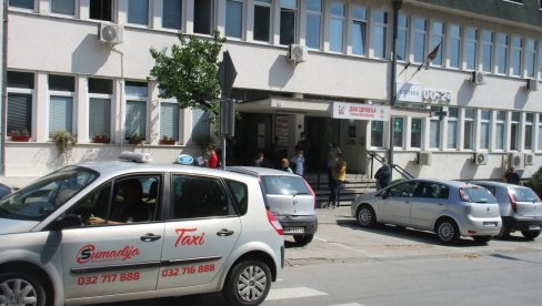 У „ЦРВЕНОЈ“ ЗОНИ ДЕСЕТ ПАЦИЈЕНАТА: Вирус корона у рудничко-таковском крају У „ЦРВЕНОЈ“ ЗОНИ ДЕСЕТ ПАЦИЈЕНАТА: Вирус корона у рудничко-таковском крају