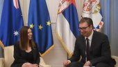 OPROŠTAJNA POSETA AMBASADORKE AUSTRALIJE: Vučić razgovarao sa Rut Stjuart OPROŠTAJNA POSETA AMBASADORKE AUSTRALIJE: Vučić razgovarao sa Rut Stjuart