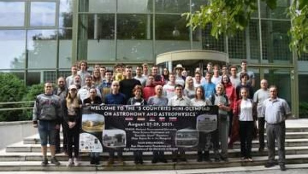 ОСВОЈИЛИ ДВА СРЕБРА И БРОНЗУ: Успех наших ђака на мини олимпијади ОСВОЈИЛИ ДВА СРЕБРА И БРОНЗУ: Успех наших ђака на мини олимпијади