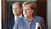 MERKEL I ŠOLC ZABRINUTI: Nemačkoj potrebne dodatne mere u borbi protiv pandemije MERKEL I ŠOLC ZABRINUTI: Nemačkoj potrebne dodatne mere u borbi protiv pandemije