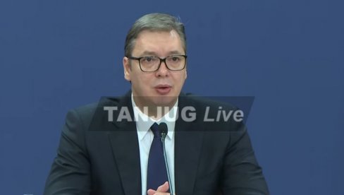 PREDSEDNIK ODGOVORIO NA PROVOKACIJE NOVINARA N1: Evo u buduće ću tražiti da se napiše opravdanje za Šolaka i Đilasa PREDSEDNIK ODGOVORIO NA PROVOKACIJE NOVINARA N1: Evo u buduće ću tražiti da se napiše opravdanje za Šolaka i Đilasa