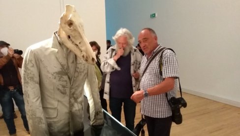 POČELI „DUNAVSKI DIJALOZI“: U Novom Sadu izlažu umetnici podunavskog regiona (FOTO) POČELI „DUNAVSKI DIJALOZI“: U Novom Sadu izlažu umetnici podunavskog regiona (FOTO)