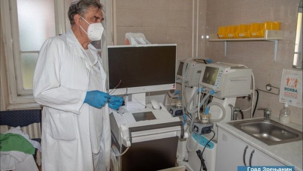 ДА СЕ БОЛЕСТ ЛАКШЕ ПОДНЕСЕ: У зрењанинској Специјалној болници за плућне болести у току су радови (ФОТО) ДА СЕ БОЛЕСТ ЛАКШЕ ПОДНЕСЕ: У зрењанинској Специјалној болници за плућне болести у току су радови (ФОТО)
