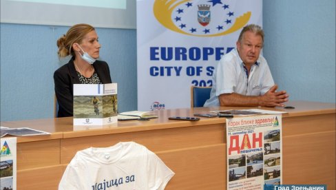 TRASOM MOSTOVA I OBALA: U susret Danu pešačenja u Zrenjaninu (FOTO) TRASOM MOSTOVA I OBALA: U susret Danu pešačenja u Zrenjaninu (FOTO)