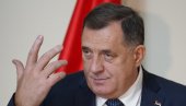 ДОДИК ОДГОВОРИО КОМШИЋУ: Још увек није преболео слом Мила Ђукановића! ДОДИК ОДГОВОРИО КОМШИЋУ: Још увек није преболео слом Мила Ђукановића!