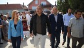 МИНИСТАР НЕДИМОВИЋ У ВРШАЧКОМ СЕЛУ УЉМА: Морамо много да улажемо у системе наводњавања МИНИСТАР НЕДИМОВИЋ У ВРШАЧКОМ СЕЛУ УЉМА: Морамо много да улажемо у системе наводњавања