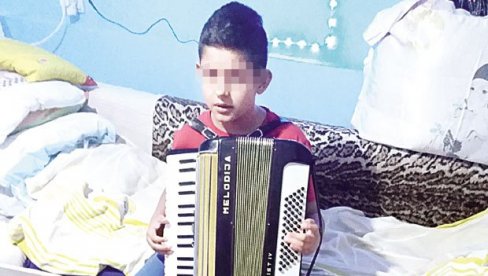 ПОДРШКА ЗА КРИСТИЈАНА: Борба за упис деце ометене у развоју у музичку школу у Пожаревцу ПОДРШКА ЗА КРИСТИЈАНА: Борба за упис деце ометене у развоју у музичку школу у Пожаревцу