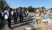 POČELO UKLANJANJE DIVLJE DEPONIJE U OBREŽU: Otpad se nagomilavao 40 godina POČELO UKLANJANJE DIVLJE DEPONIJE U OBREŽU: Otpad se nagomilavao 40 godina
