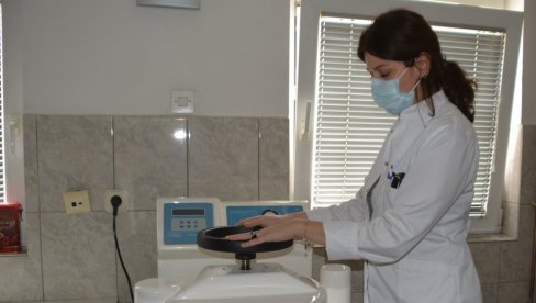 КОРОНА ПРЕСЕК ЗА РАСИНСКИ ОКРУГ: Забележно још 211 случајева, највећи број заражених у Крушевцу КОРОНА ПРЕСЕК ЗА РАСИНСКИ ОКРУГ: Забележно још 211 случајева, највећи број заражених у Крушевцу