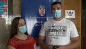 PODRŠKA ZA KUPOVINU KUĆE NA SELU: Radosavljevići iz Varvarina će biti na svome PODRŠKA ZA KUPOVINU KUĆE NA SELU: Radosavljevići iz Varvarina će biti na svome