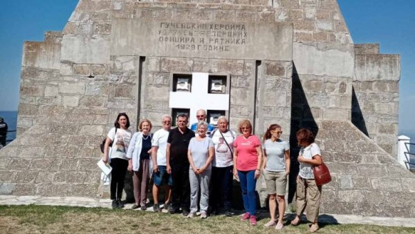 У СЛАВУ ВИТЕШКЕ СРПСКЕ ВОЈСКЕ: Обележена годишњица Гучевске битке из велике церске епопеје (ФОТО) У СЛАВУ ВИТЕШКЕ СРПСКЕ ВОЈСКЕ: Обележена годишњица Гучевске битке из велике церске епопеје (ФОТО)
