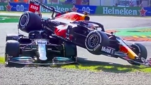 SUDAR HAMILTONA I FERSTAPENA: Holanđanin napravio haos na stazi, obojica vozača završila trku pre vremena (VIDEO) SUDAR HAMILTONA I FERSTAPENA: Holanđanin napravio haos na stazi, obojica vozača završila trku pre vremena (VIDEO)