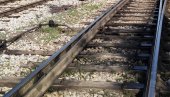 ДЕТАЉИ УЖАСА У ВАЉЕВУ: Мушкарац шетао пругом да би скратио пут, па отишао право у смрт ДЕТАЉИ УЖАСА У ВАЉЕВУ: Мушкарац шетао пругом да би скратио пут, па отишао право у смрт