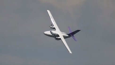 SRUŠIO SE PUTNIČKI AVION U SIBIRU: Letelica pala u tajgu, ljudi zarobljeni u olupini