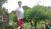 ХУМАНИТАРНА АКЦИЈА: За мајку двоје деце једини спас за оздрављење у клиници у Бечу ХУМАНИТАРНА АКЦИЈА: За мајку двоје деце једини спас за оздрављење у клиници у Бечу