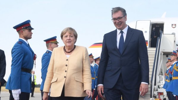 ВАЖНИ РАЗГОВОРИ СА МЕРКЕЛОВОМ: Вучић - Покушаћу да на најбољи начин представим иницијативу Отворени Балкан ВАЖНИ РАЗГОВОРИ СА МЕРКЕЛОВОМ: Вучић - Покушаћу да на најбољи начин представим иницијативу Отворени Балкан